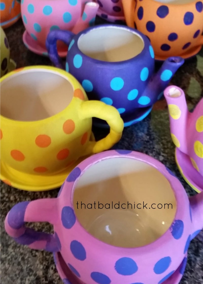 polka dot teapot planters at thatbaldchick.com